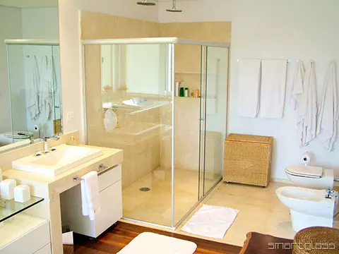 AnyConv.com__box de vidro 2